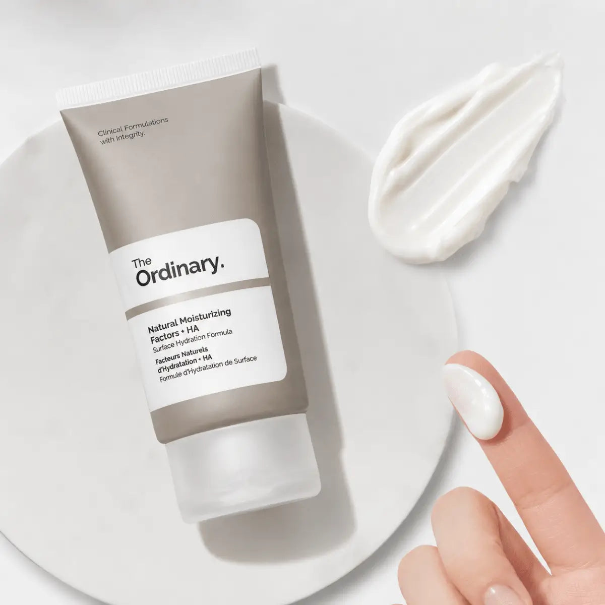 The Ordinary Natural Moisturizing Factors + HA (30ml) – Crema Facial - Zivanne