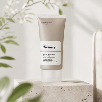 The Ordinary Natural Moisturizing Factors + HA (30ml) – Crema Facial - Zivanne