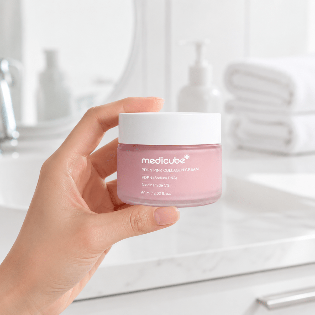 Medicube PDRN Pink Collagen Gel Cream (60ml) – Crema Facial - Zivanne